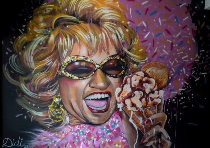 Azucar Mural by Diana “Didi Rok” Contreras