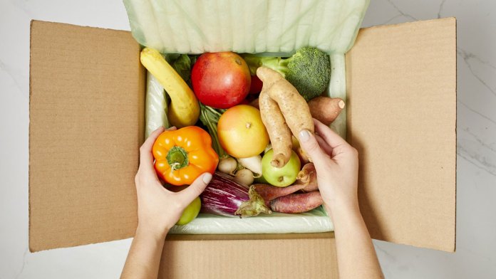 Shopping to Reduce Household Food Waste Shopping to Reduce Household Food Waste